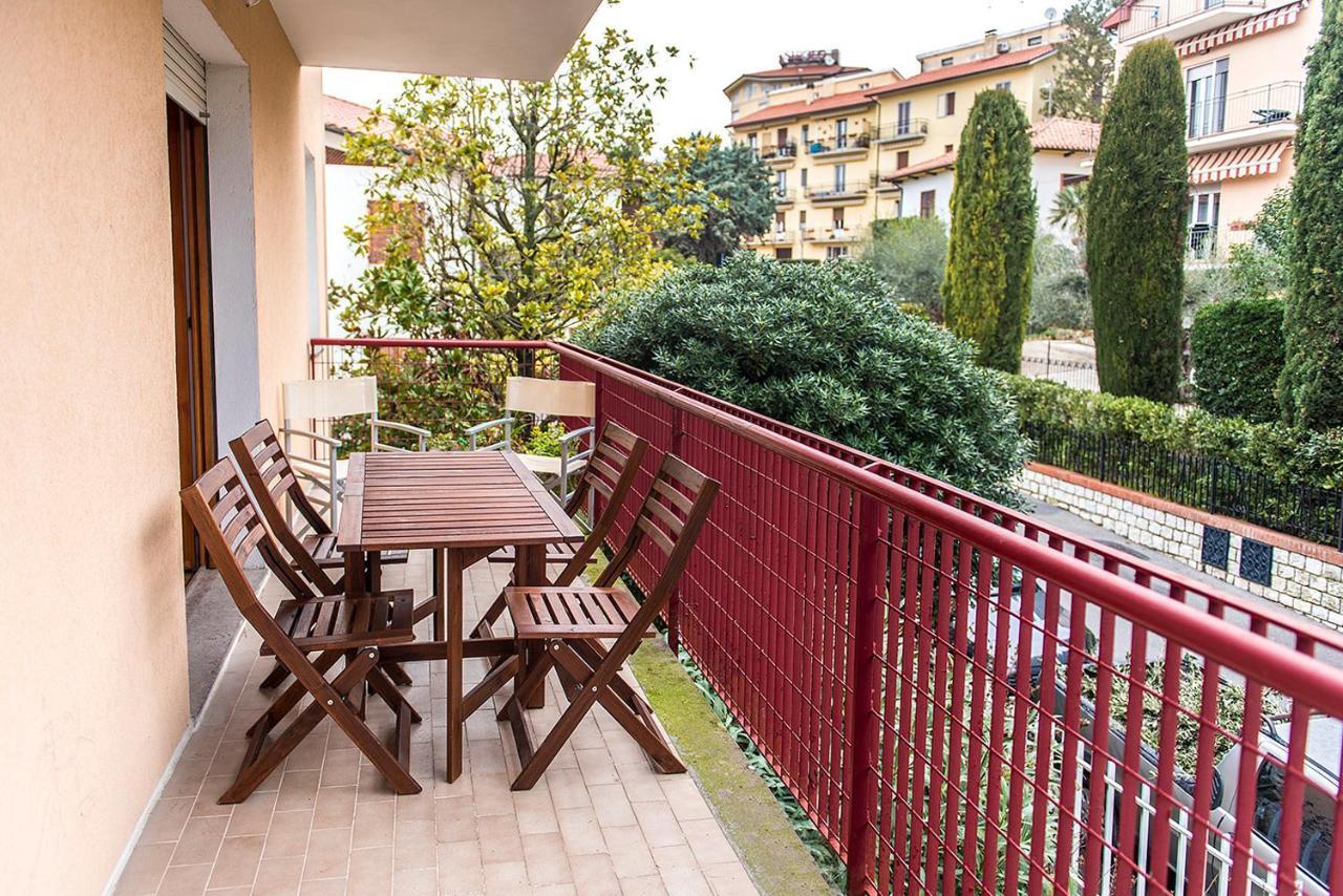 S288 - Sirolo, Ampio Trilocale In Zona Centrale Exterior photo